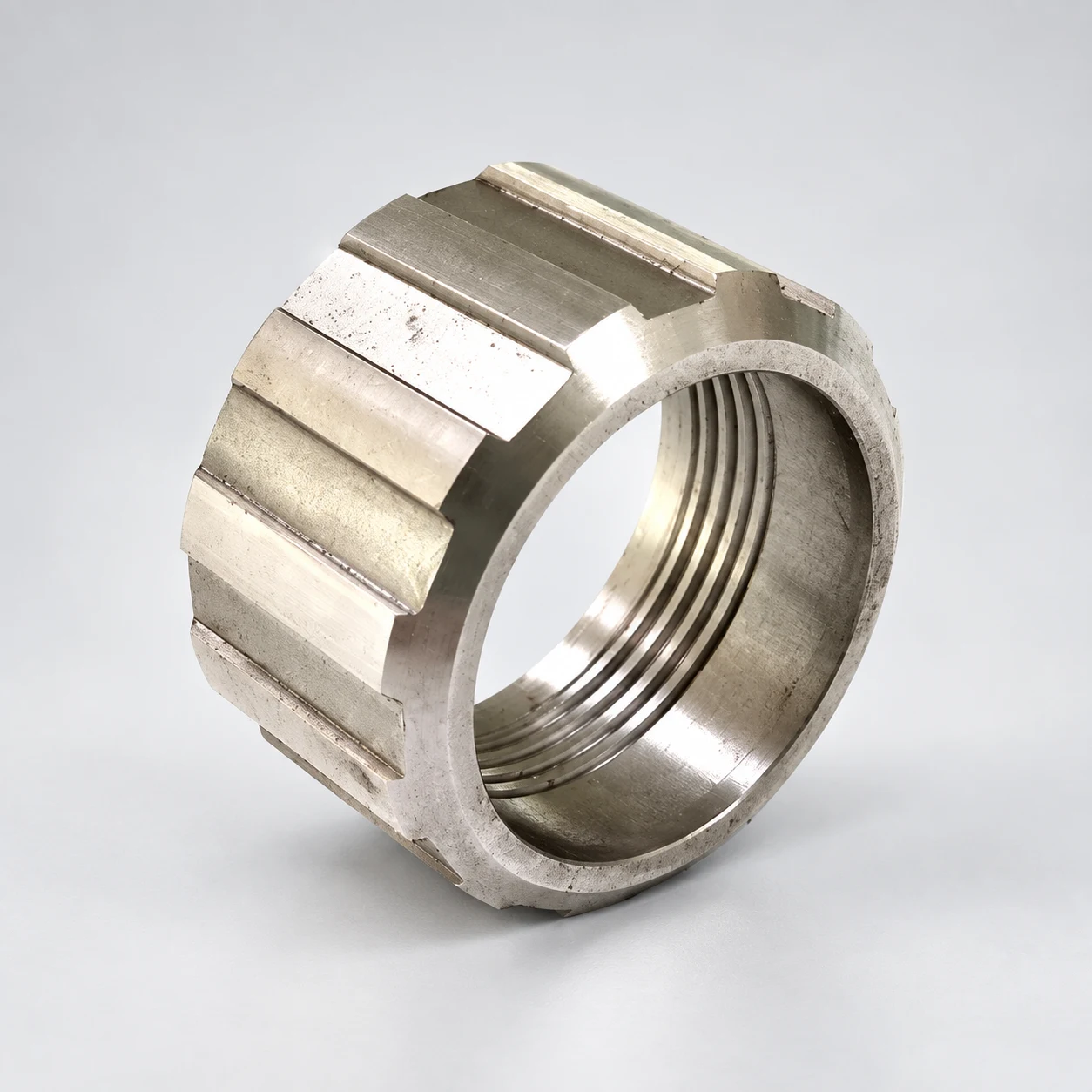 Internal-thread lock nut — AI-assisted studio presentation based on the original Chengshuo photograph